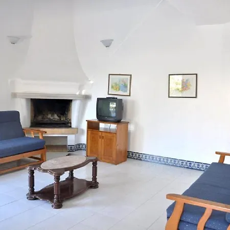 Cmfortable Semi-detached Private Pool Villa *